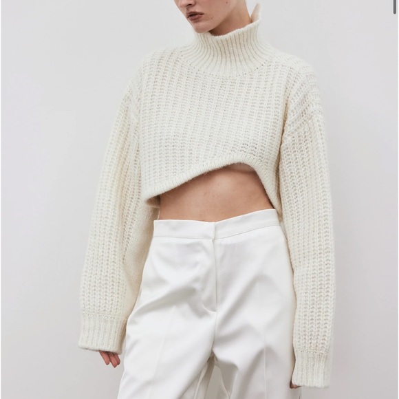 Source Unknown Sweaters - Source Unknown asymmetrical curved Cut Out Turtleneck Sweater, Cream